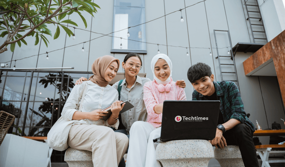 8 Alasan Mengapa Kamu Harus Berjuang Kuliah, Nomor 5 Akan Mengubah Pandanganmu! 10 Techfin Insight