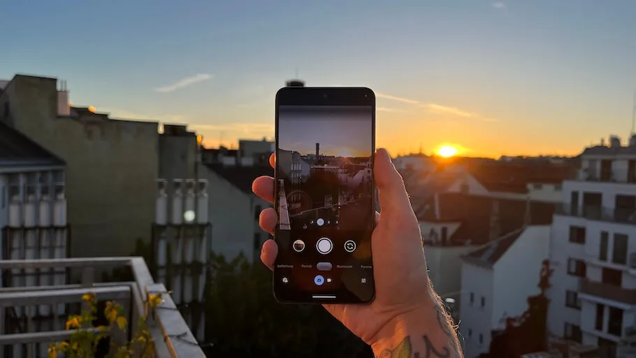 Daftar HP dengan Kamera Unggulan Setara DSLR, Cocok untuk Fotografi Profesional 12 Google Pixel 8 Pro