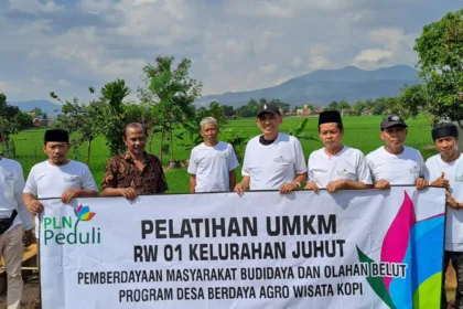 PLN UID Banten terus menunjukkan komitmennya terhadap pemberdayaan masyarakat melalui peluncuran 12 program unggulan di Provinsi Banten.