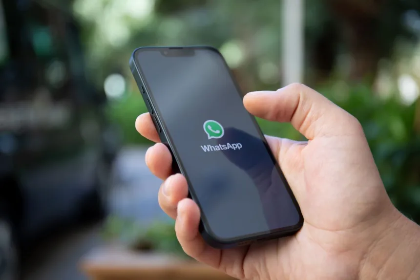 WhatsApp.