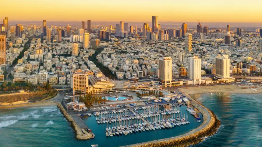 Kota Tel Aviv, Israel.