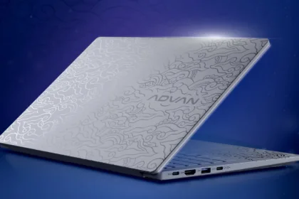 Laptop Batik Pertama di Indonesia – Advan Workplus Heritage
