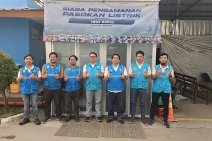 Petugas PLN UP3 Teluk Naga siaga Idul Adha 2025