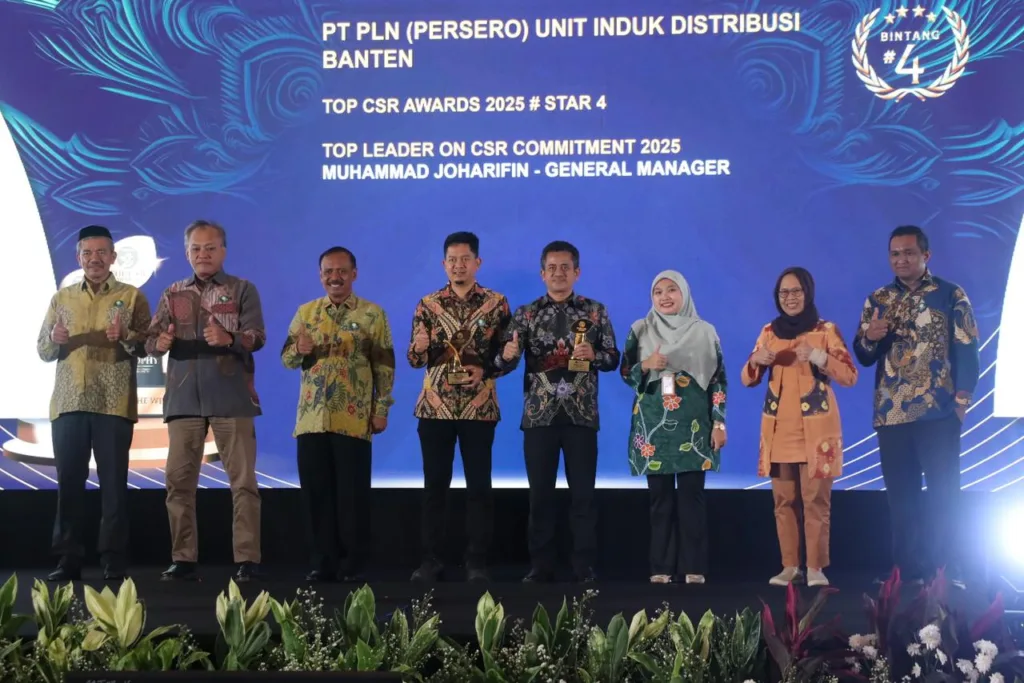 PLN UID Banten Raih TOP CSR Awards 2025 dan TOP Leader CSR Commitment 10 TOP CSR Awards 2025