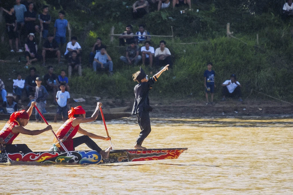 Budaya Pacu Jalur Viral: Tarian Bocah Riau yang Mendunia 11 Pacu jalur