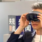 Vivo Vision Mulai Unjuk Gigi, Siap Saingi Apple Vision Pro Foto: GSM Arena Baca artikel detikinet, "Vivo Vision Mulai Unjuk Gigi, Siap Saingi Apple Vision Pro" selengkapnya https://inet.detik.com/consumer/d-8056483/vivo-vision-mulai-unjuk-gigi-siap-saingi-apple-vision-pro. Vivo Vision Mulai Unjuk Gigi, Siap Saingi Apple Vision Pro Foto: GSM Arena