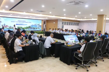 Safety Culture Assessment PLN UID Banten bersama LPPKM FKM UI untuk mengukur kematangan budaya keselamatan kerja.